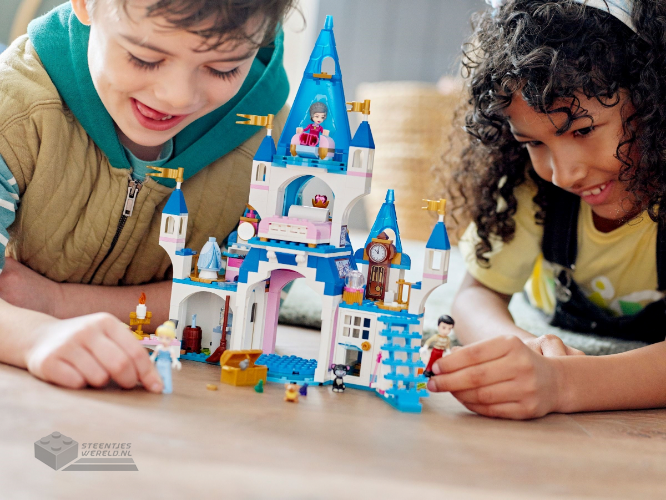 LEGO Disney 43206 Het kasteel van Assepoester en de knappe prins - Cinderella and Prince Charming's Castle - Afbeelding 8
