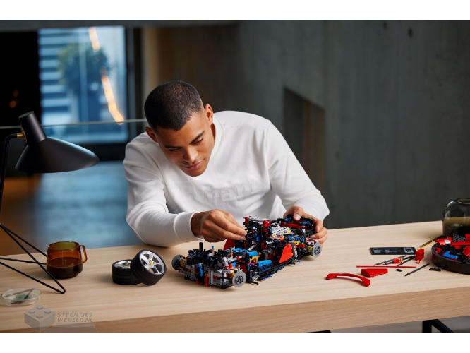 LEGO Technic 42143 Ferrari Daytona SP3 - Ferrari Daytona SP3 - Afbeelding 7