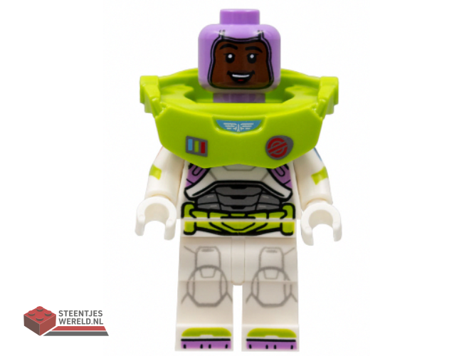 dis069 – Izzy Hawthorne – Star Command Suit