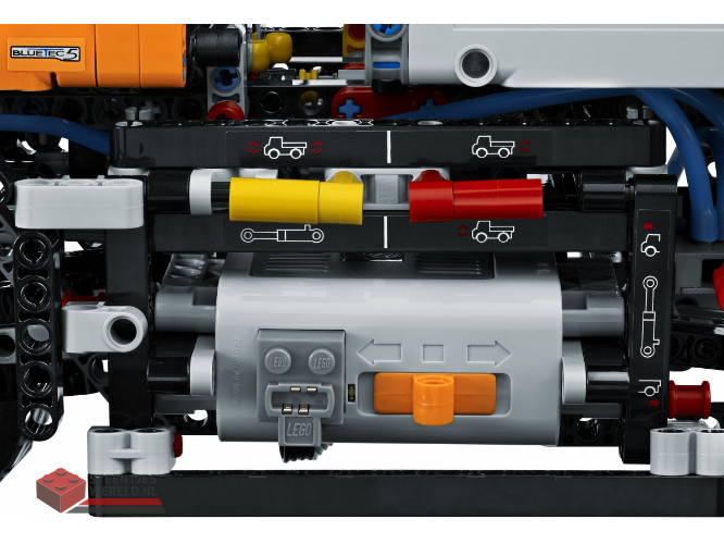 LEGO Technic 8110 Unimog U400 - Mercedes-Benz Unimog U 400 - Afbeelding 6